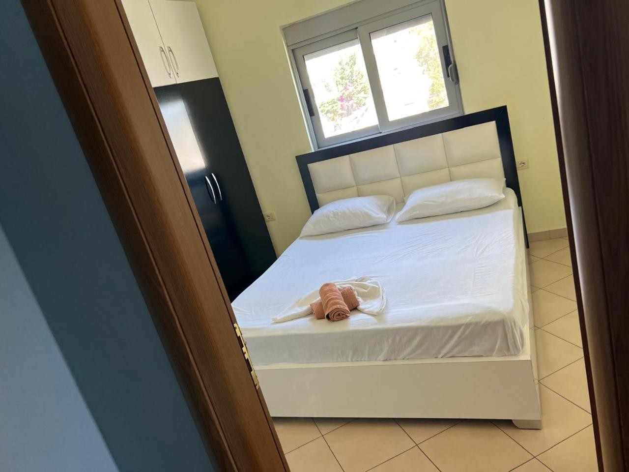 Tulipani Apartments Near Promenade Sarande Luaran gambar